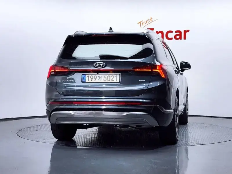 2021 Hyundai Santa Fe с пробегом 49 562 км