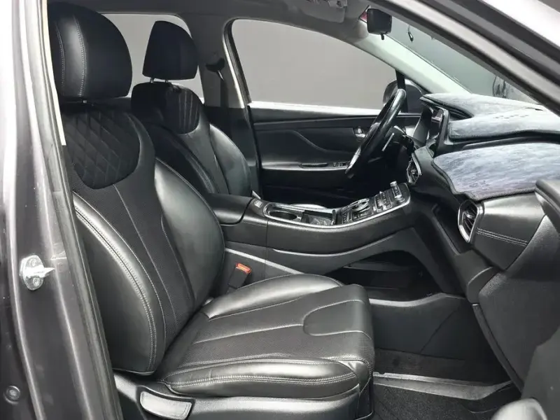 2021 Hyundai Santa Fe с пробегом 120 992 км