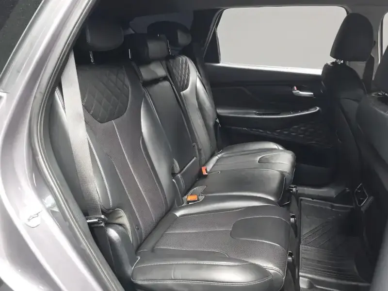 2021 Hyundai Santa Fe с пробегом 120 992 км