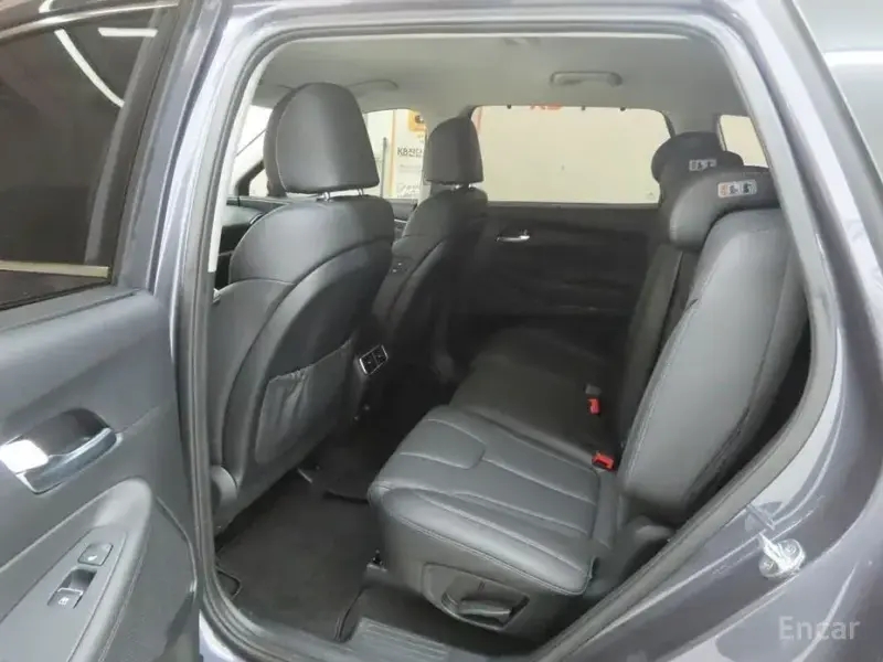 2022 Hyundai Santa Fe с пробегом 2 886 км