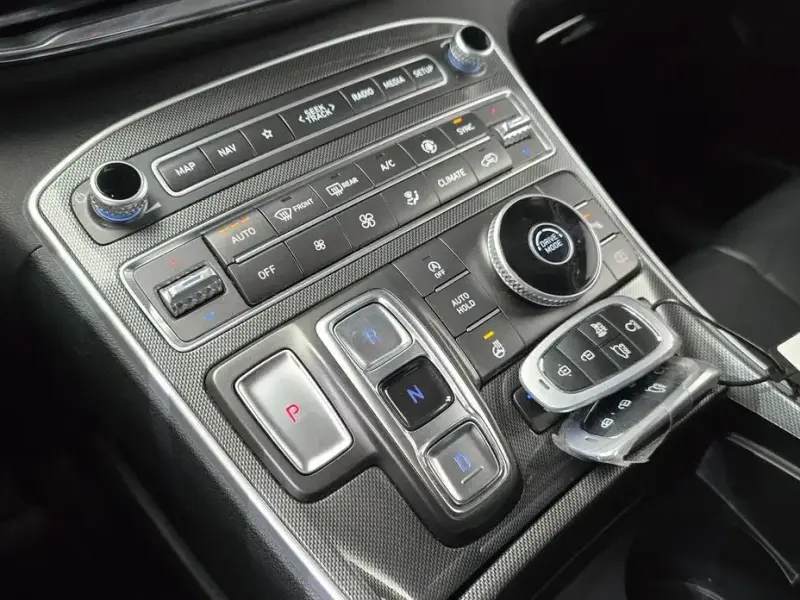 2022 Hyundai Santa Fe с пробегом 99 351 км