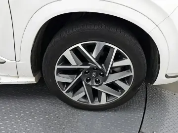 2021 Hyundai Santa Fe с пробегом 43 050 км