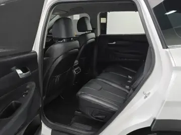 2022 Hyundai Santa Fe с пробегом 99 351 км