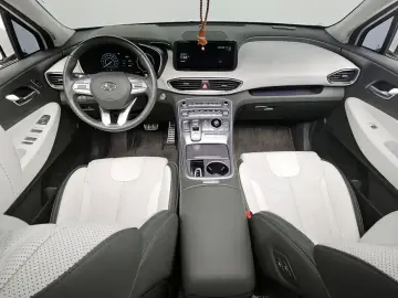 2021 Hyundai Santa Fe с пробегом 43 050 км
