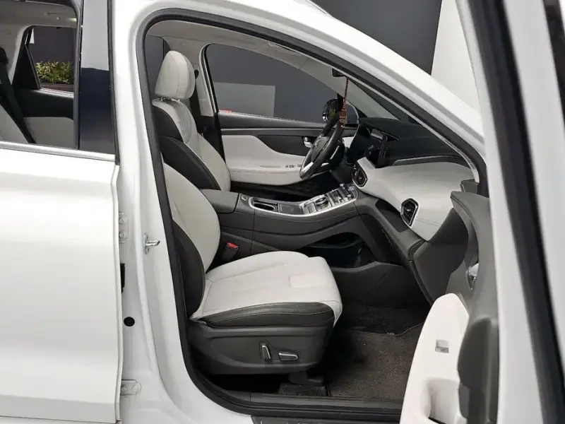 2021 Hyundai Santa Fe с пробегом 43 050 км