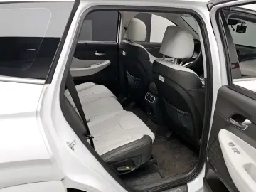 2021 Hyundai Santa Fe с пробегом 43 050 км