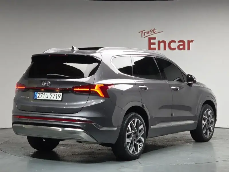 2023 Hyundai Santa Fe с пробегом 38 029 км