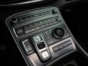 2023 Hyundai Santa Fe с пробегом 38 029 км