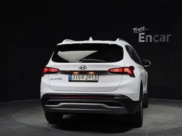2021 Hyundai Santa Fe с пробегом 41 961 км