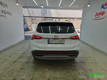 2023 Hyundai Santa Fe с пробегом 31 200 км