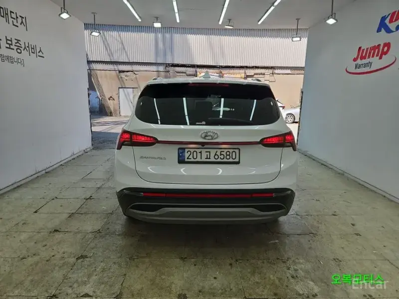 2023 Hyundai Santa Fe с пробегом 31 200 км