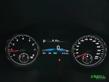 2023 Hyundai Santa Fe с пробегом 31 200 км