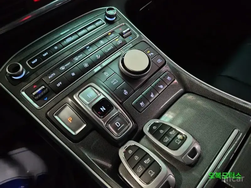 2023 Hyundai Santa Fe с пробегом 31 200 км