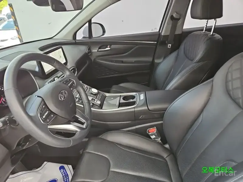 2023 Hyundai Santa Fe с пробегом 31 200 км