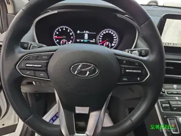 2023 Hyundai Santa Fe с пробегом 31 200 км