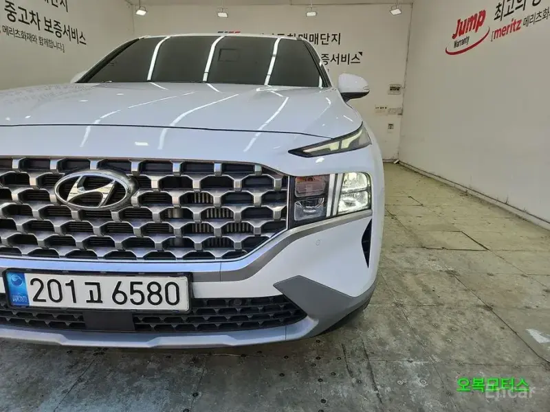 2023 Hyundai Santa Fe с пробегом 31 200 км