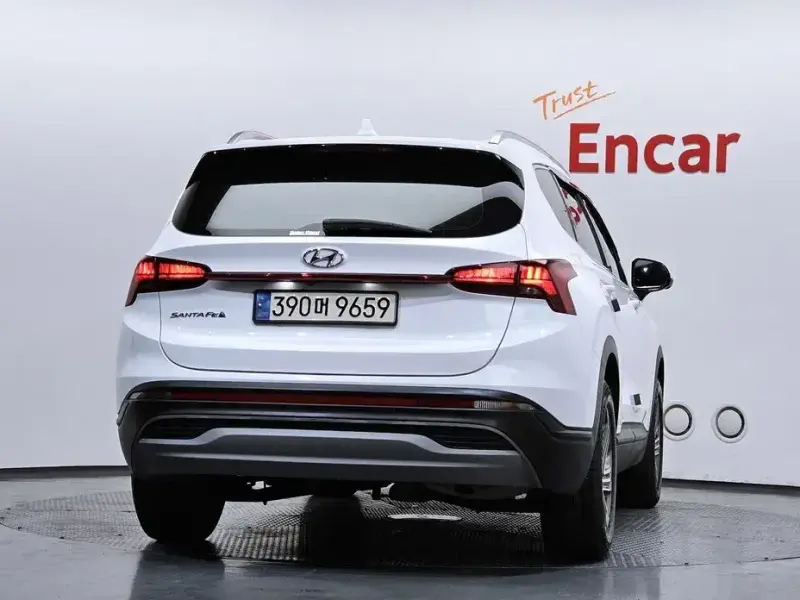 2021 Hyundai Santa Fe с пробегом 111 637 км
