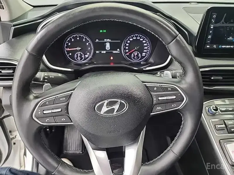 2022 Hyundai Santa Fe с пробегом 135 909 км