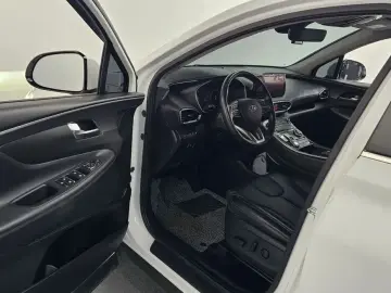 2021 Hyundai Santa Fe с пробегом 111 637 км