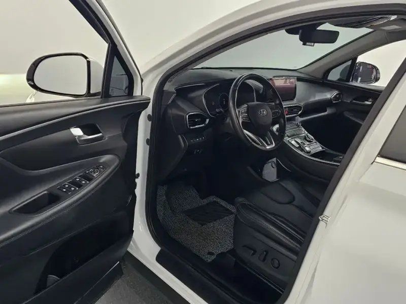 2021 Hyundai Santa Fe с пробегом 111 637 км