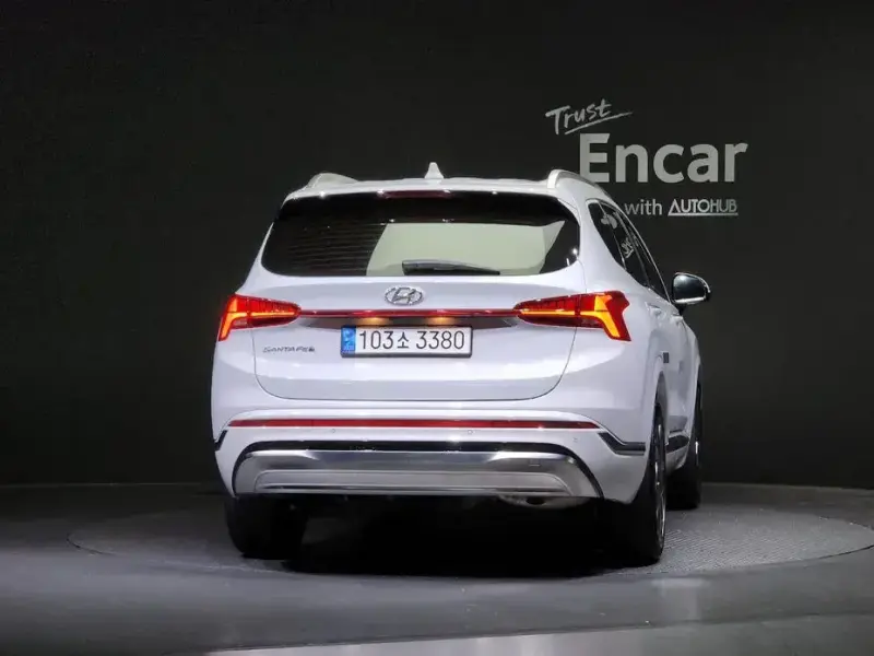 2023 Hyundai Santa Fe с пробегом 37 564 км