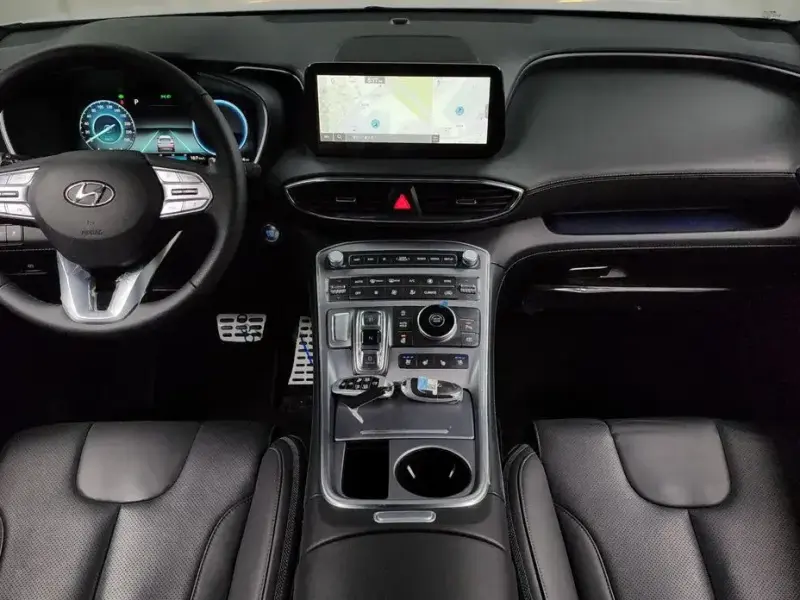 2023 Hyundai Santa Fe с пробегом 37 564 км