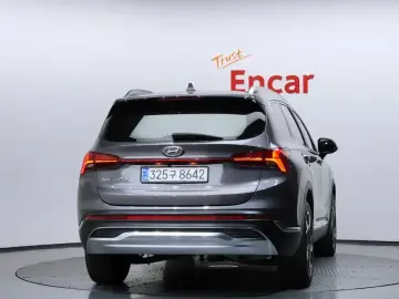 2021 Hyundai Santa Fe с пробегом 58 382 км
