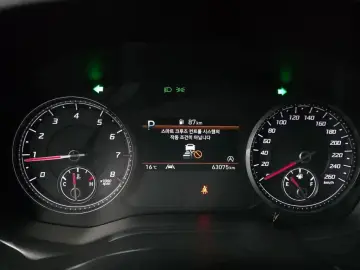 2021 Hyundai Santa Fe с пробегом 63 075 км