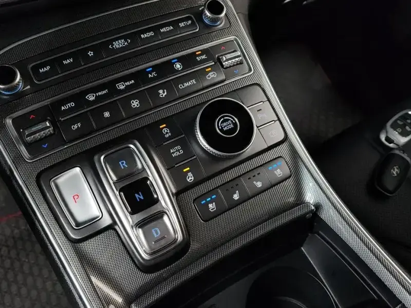 2021 Hyundai Santa Fe с пробегом 38 999 км