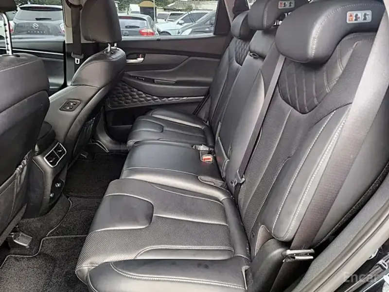 2022 Hyundai Santa Fe с пробегом 47 412 км