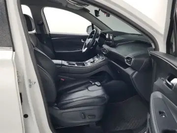 2021 Hyundai Santa Fe с пробегом 38 999 км