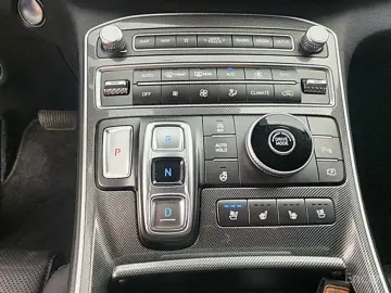 2022 Hyundai Santa Fe с пробегом 47 412 км