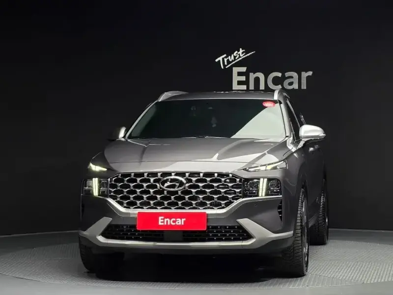 2023 Hyundai Santa Fe с пробегом 26 058 км
