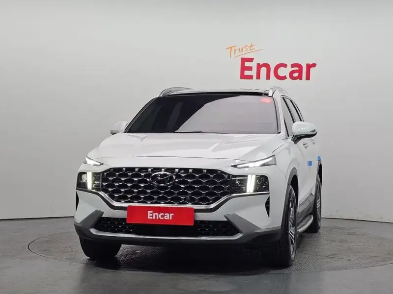 2023 Hyundai Santa Fe с пробегом 48 330 км