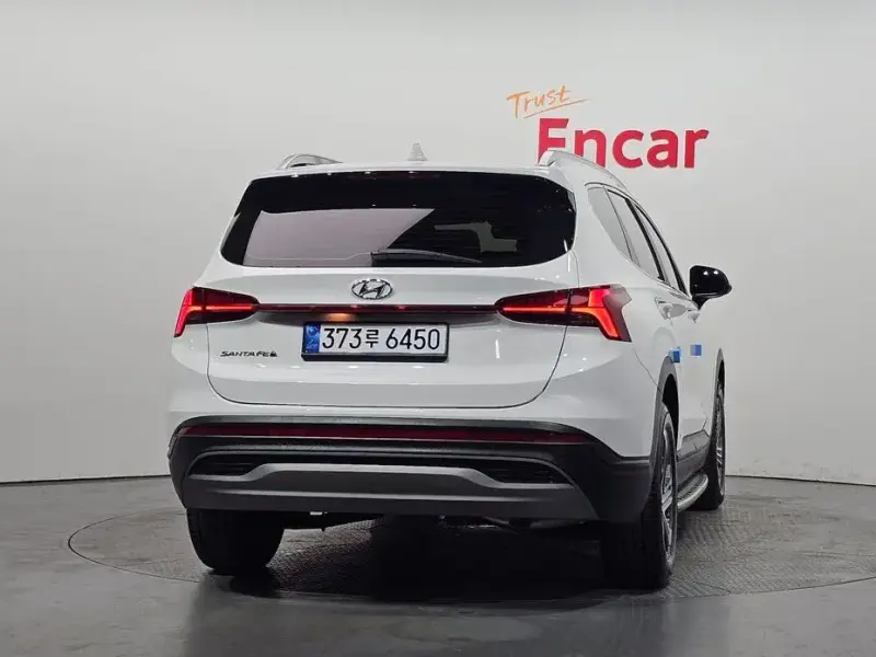 2023 Hyundai Santa Fe с пробегом 48 330 км