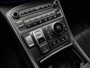 2023 Hyundai Santa Fe с пробегом 26 058 км