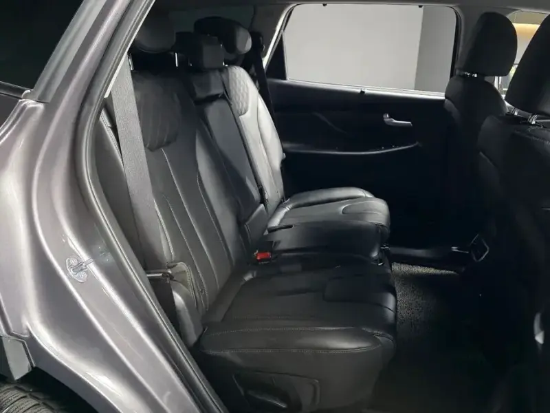 2023 Hyundai Santa Fe с пробегом 26 058 км