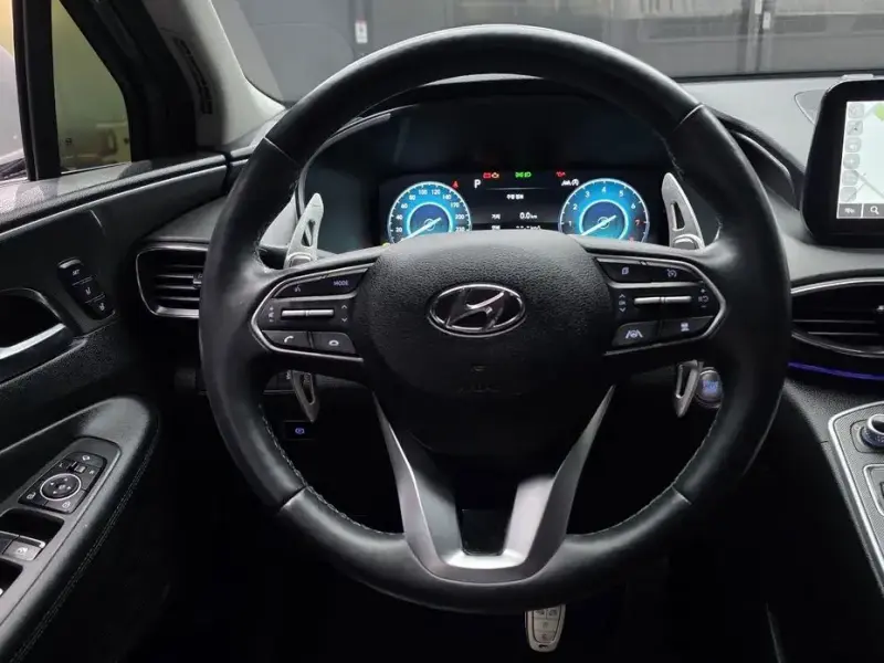 2023 Hyundai Santa Fe с пробегом 26 058 км