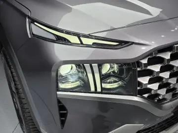 2023 Hyundai Santa Fe с пробегом 26 058 км