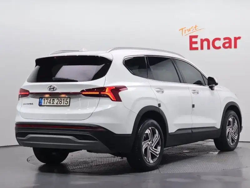 2023 Hyundai Santa Fe с пробегом 63 698 км