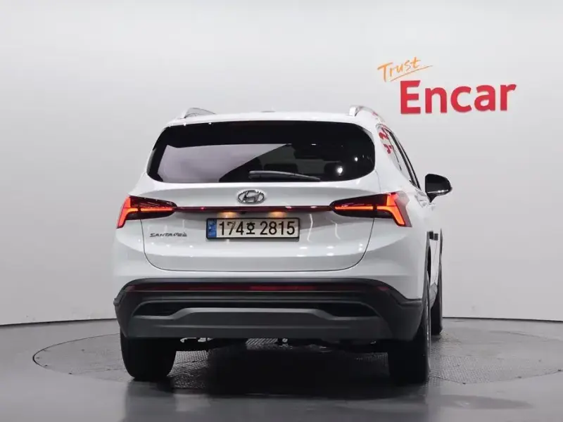 2023 Hyundai Santa Fe с пробегом 63 698 км