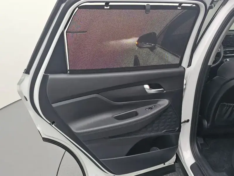 2023 Hyundai Santa Fe с пробегом 63 698 км