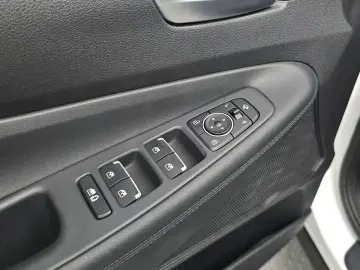 2023 Hyundai Santa Fe с пробегом 63 698 км