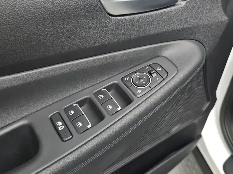 2023 Hyundai Santa Fe с пробегом 63 698 км