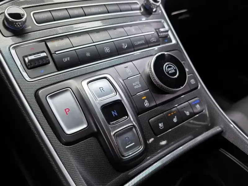 2021 Hyundai Santa Fe с пробегом 128 197 км