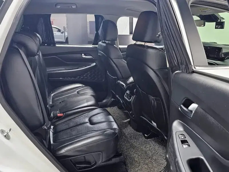 2021 Hyundai Santa Fe с пробегом 136 008 км