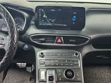 2021 Hyundai Santa Fe с пробегом 136 008 км