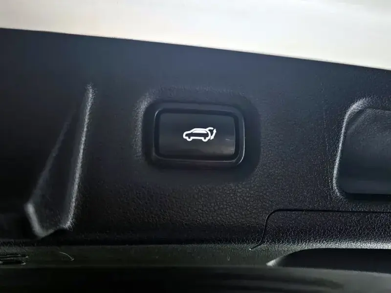 2021 Hyundai Santa Fe с пробегом 136 008 км