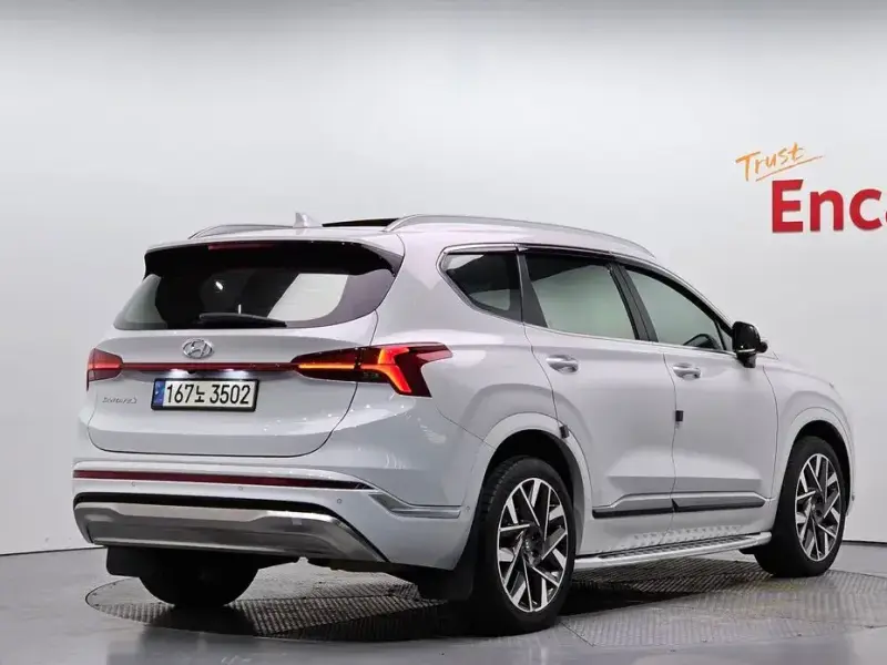 2021 Hyundai Santa Fe с пробегом 49 267 км