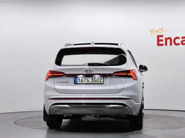 2021 Hyundai Santa Fe с пробегом 49 267 км